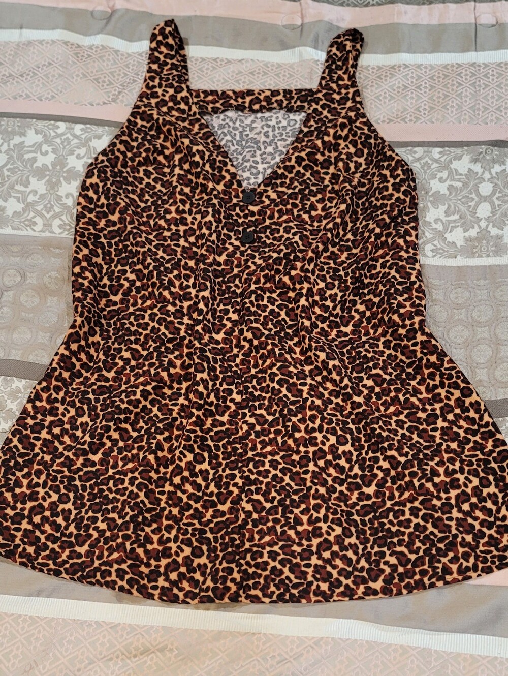 Sleeveless Leopard Print Top - Brown